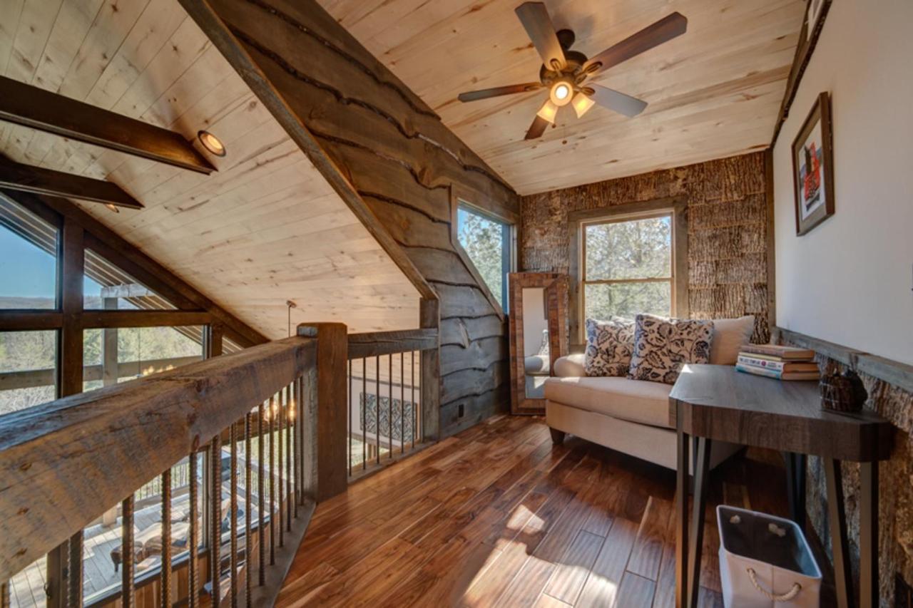 Bear Claw Cabin Blue Ridge Exterior photo
